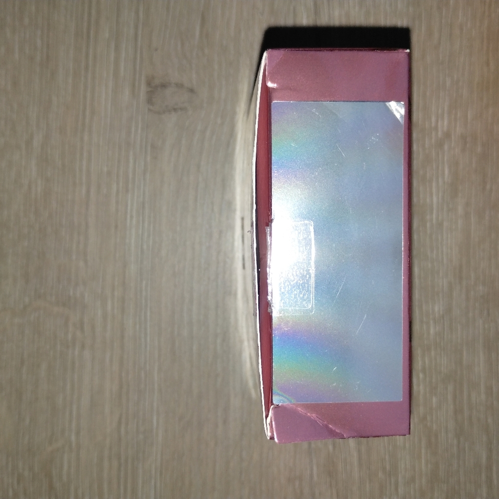 i love revolution elf highlighter jovie - Picture 4 of 6